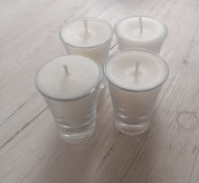 Load image into Gallery viewer, Candle - 4 candle box - Cedarwood Rose
