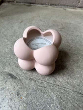 Load image into Gallery viewer, Fragrance Oil -  Soft Figue Candle 10ml