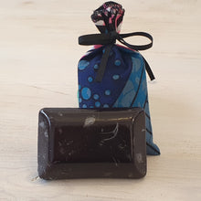 Load image into Gallery viewer, Soap - glycerine various  - Chitenge wrap - +/- 70 Grm
