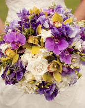 Load image into Gallery viewer, Room Spray -  Sweet Pea Gardenia 05 - 100ml
