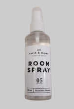 Load image into Gallery viewer, Room Spray -  Sweet Pea Gardenia 05 - 100ml
