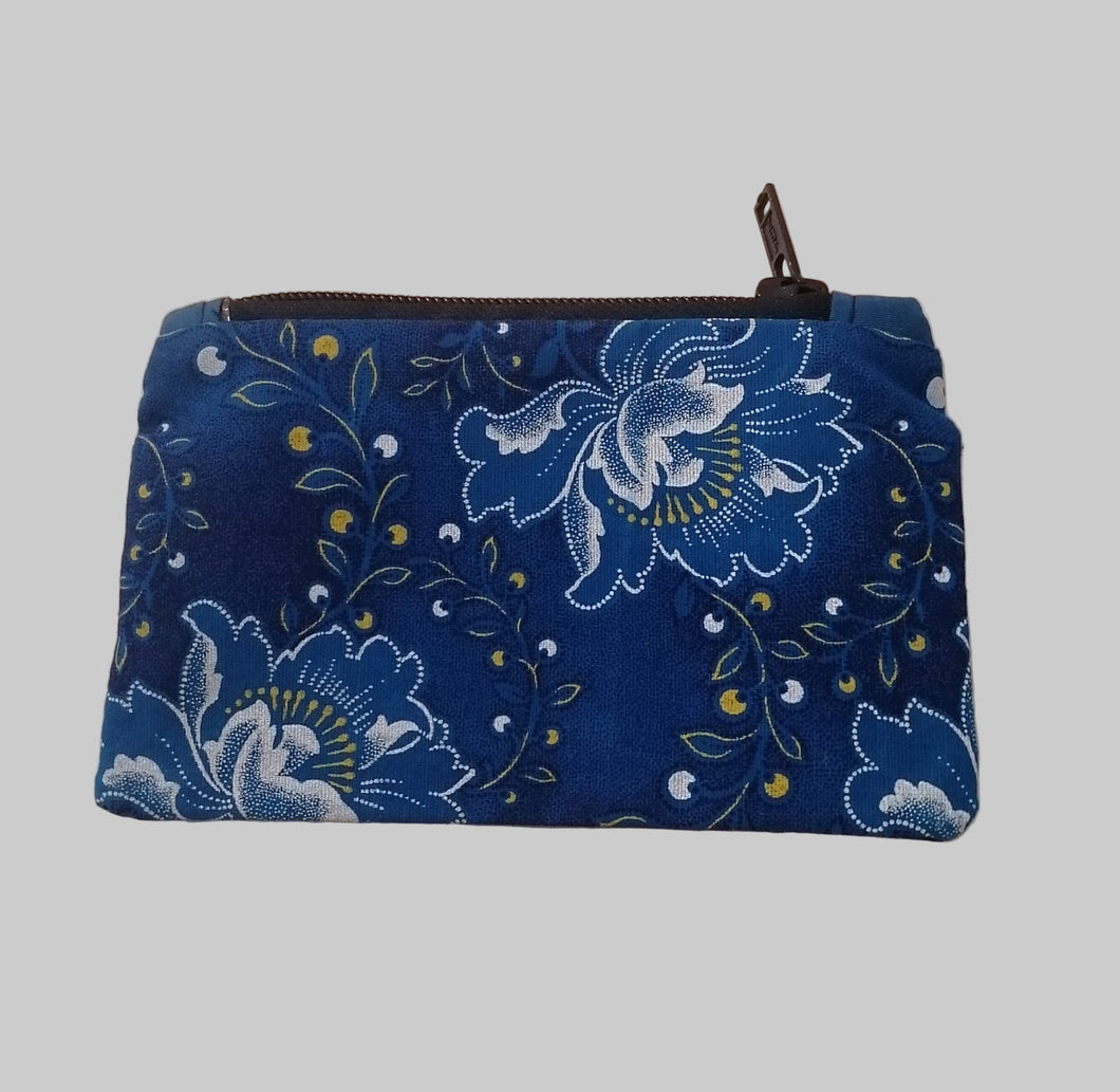 Bag - Small with zip detail