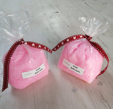 Load image into Gallery viewer, Bath Salts Parcel - rose
