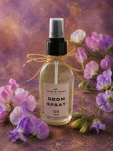 Load image into Gallery viewer, Room Spray  No 5 Sweet Pea Gardenia  200ml
